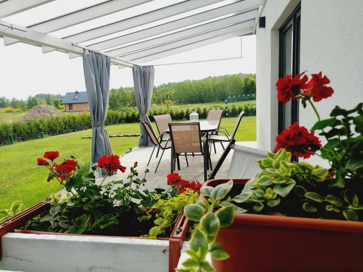 Jeszcze Bardziej Dziki Sad Villa Slajszewo Buitenkant foto