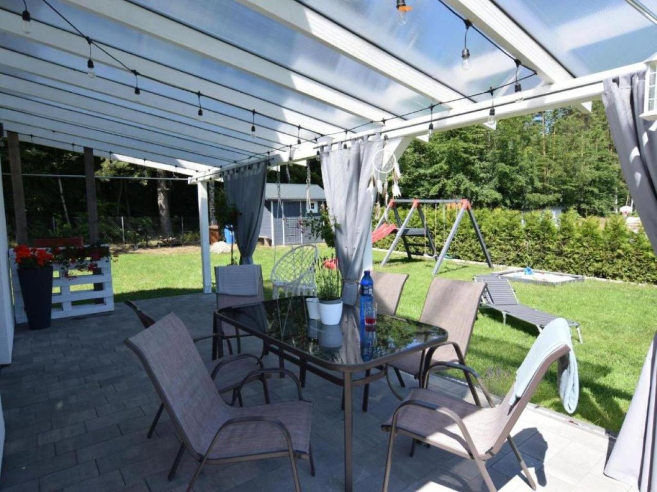 Jeszcze Bardziej Dziki Sad Villa Slajszewo Buitenkant foto